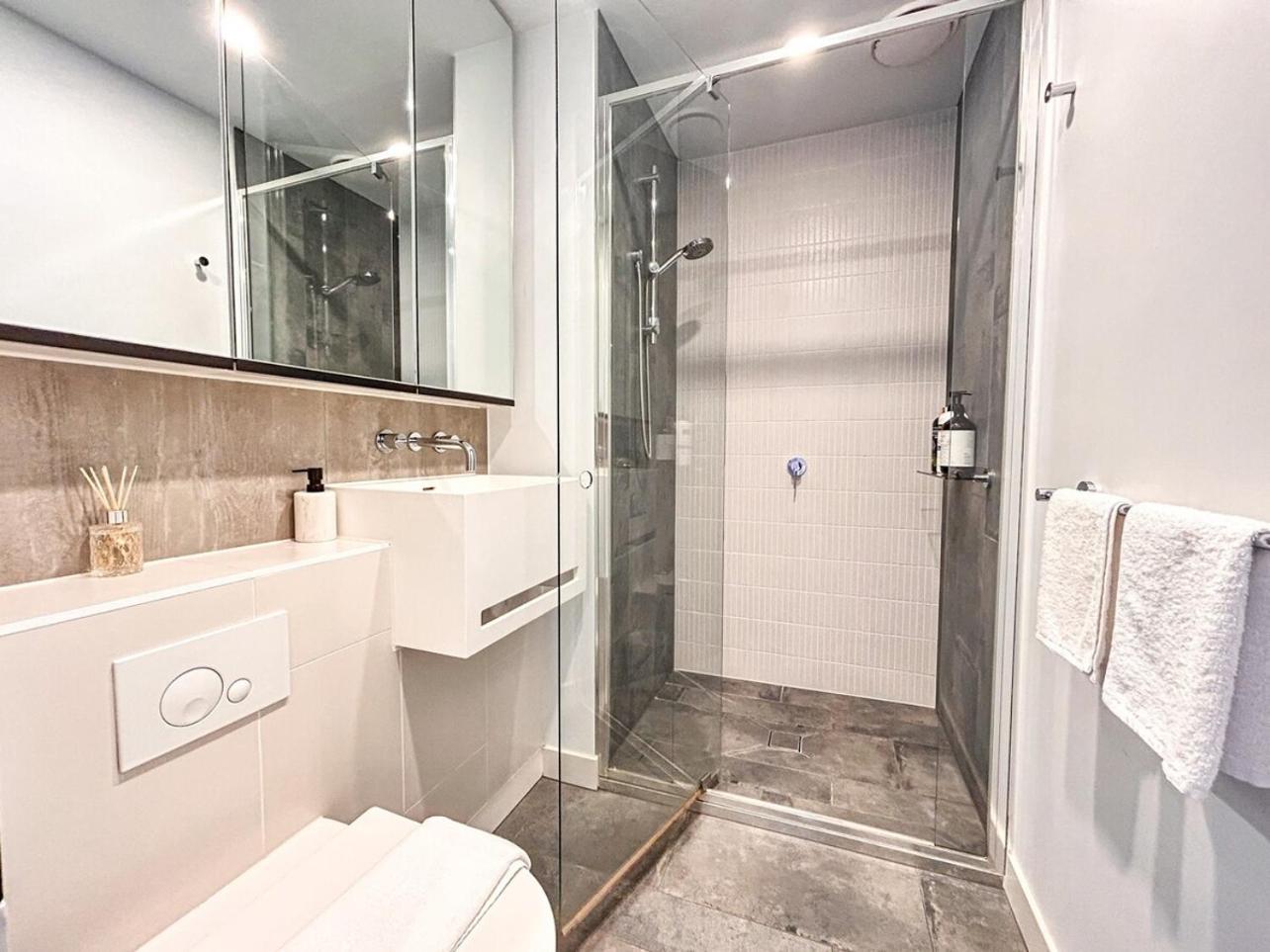 Dreamy View On High Level 2Br1Ba Apt Cbd Poolgy Melbourne Luaran gambar